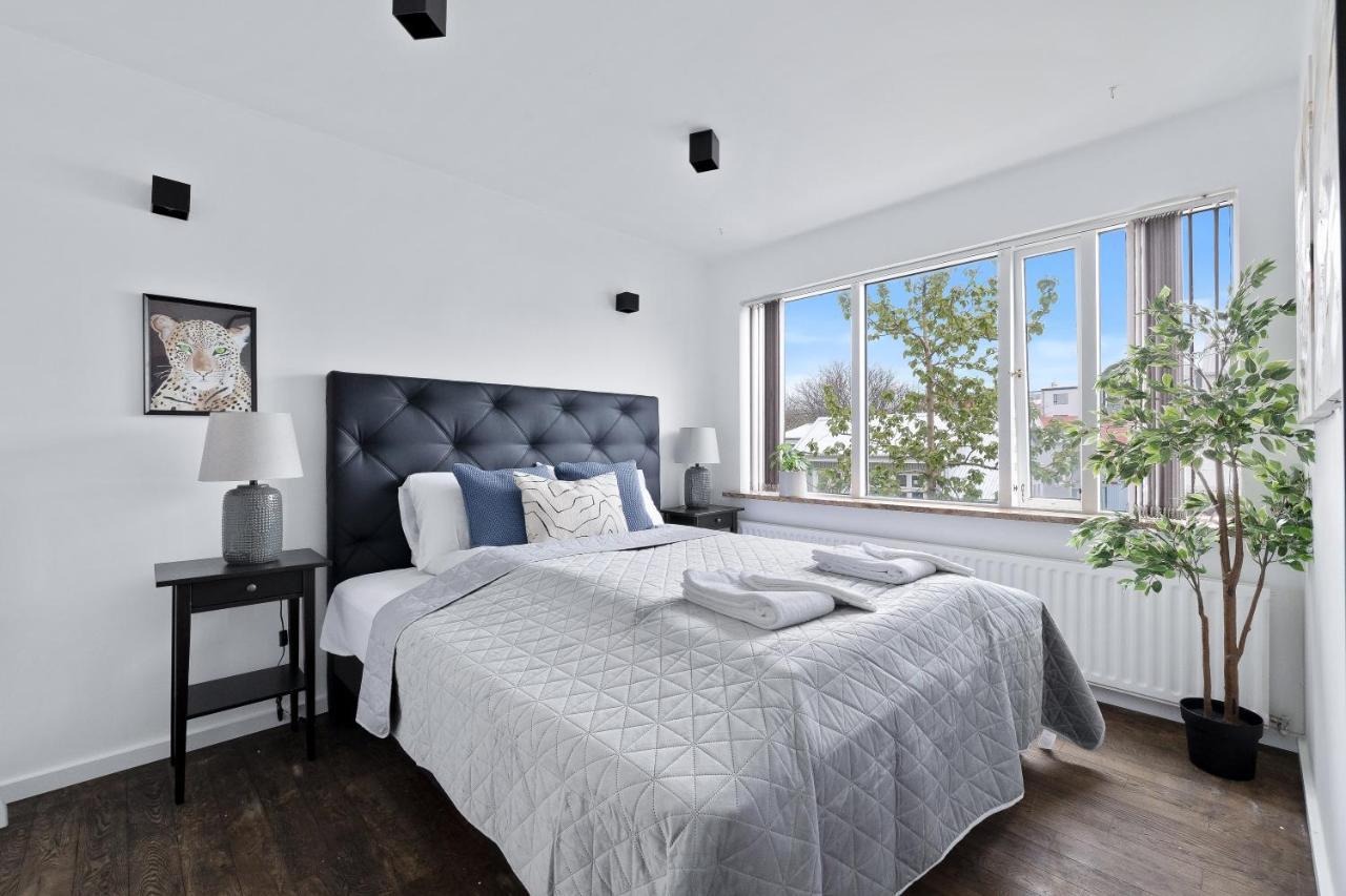 Apartamento Down Town Rvk Shopping Street Living Reikiavik Exterior foto